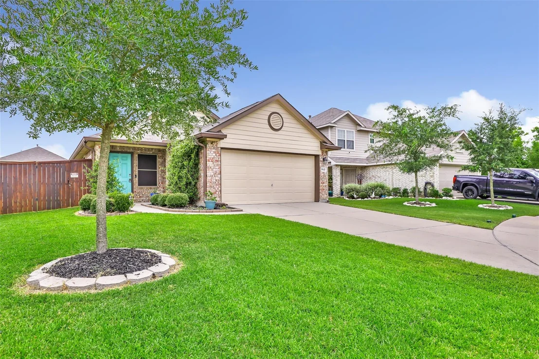 Photo of 8643 River Crest Drive
