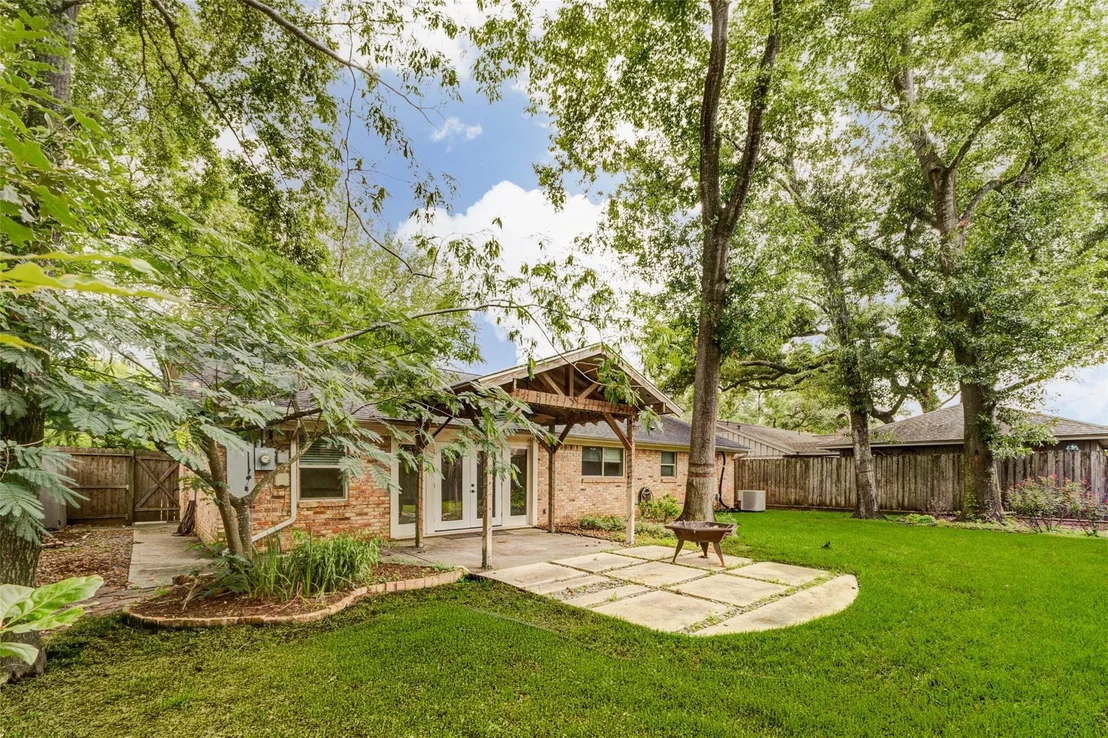 Photo of 2103 Bethlehem Street