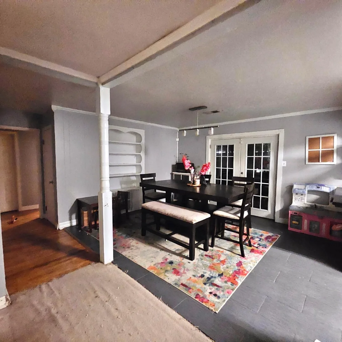 Photo of 1312 Byron Avenue