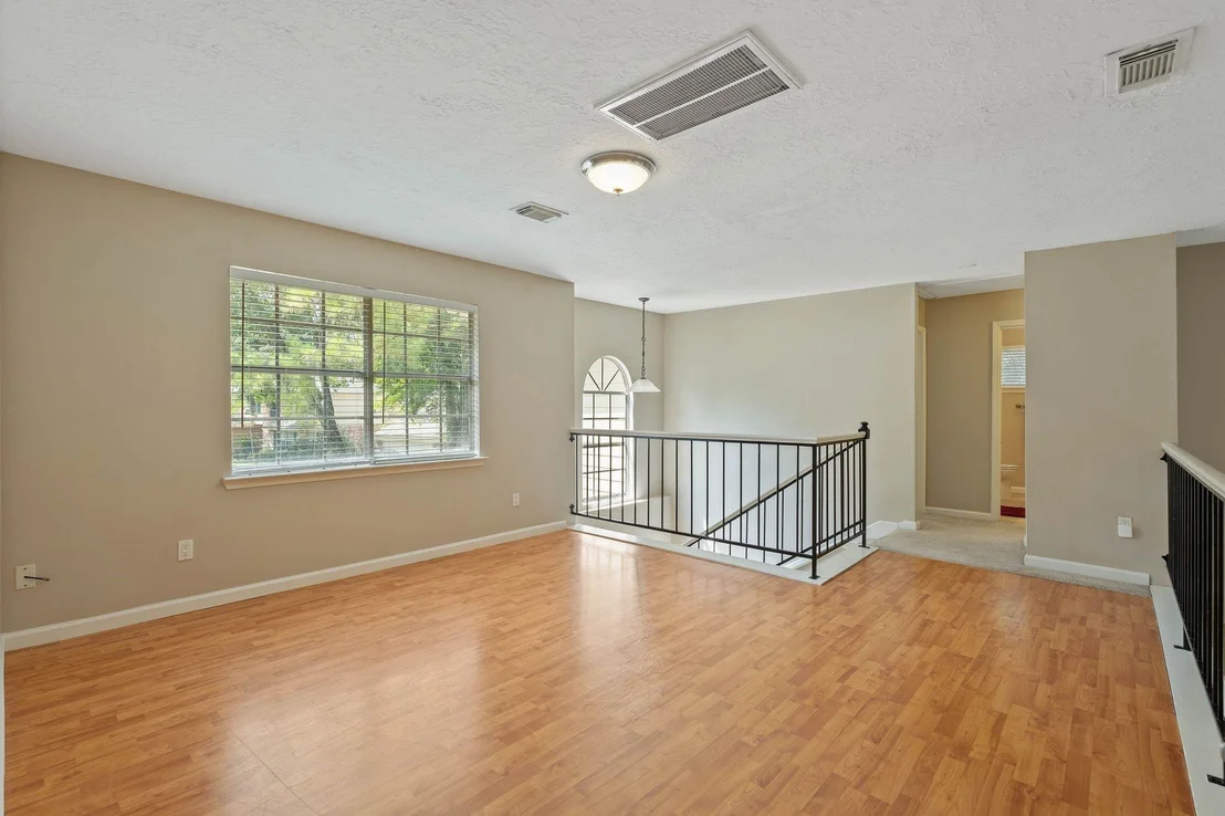 Photo of 26 Diamond Oak Court