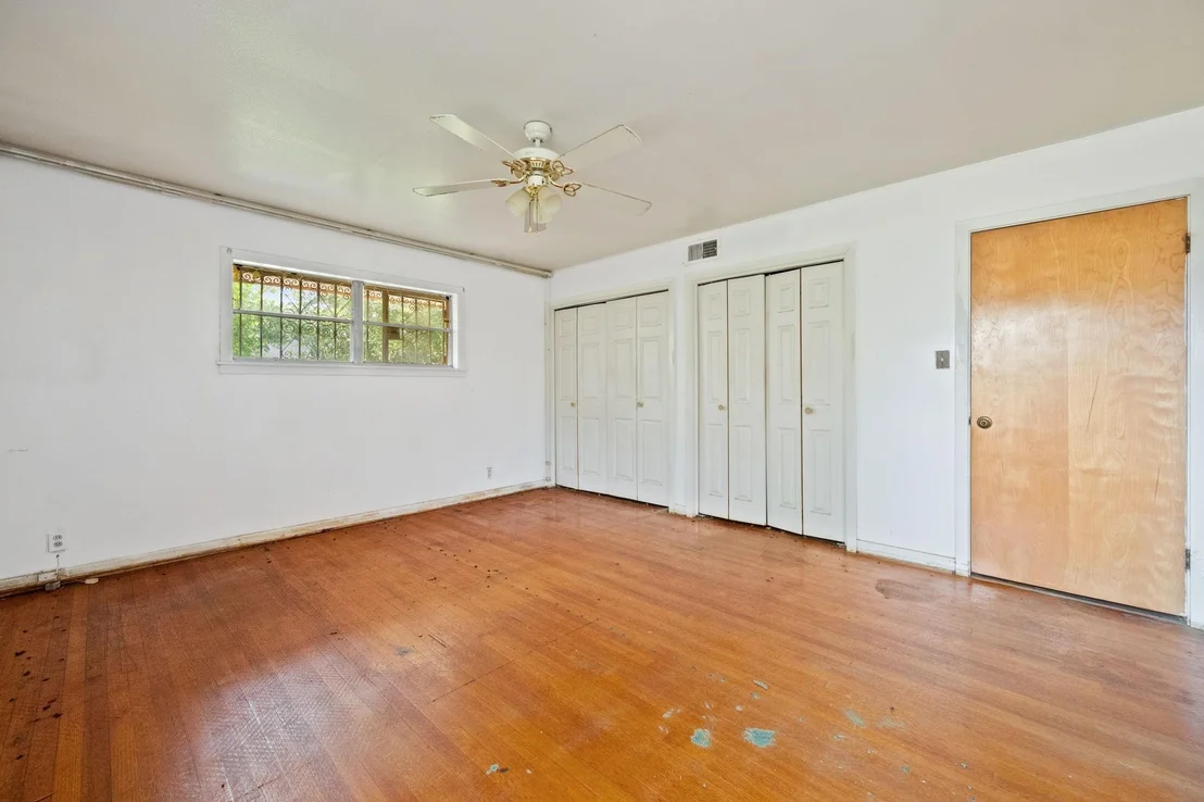 Photo of 8622 Dover Street