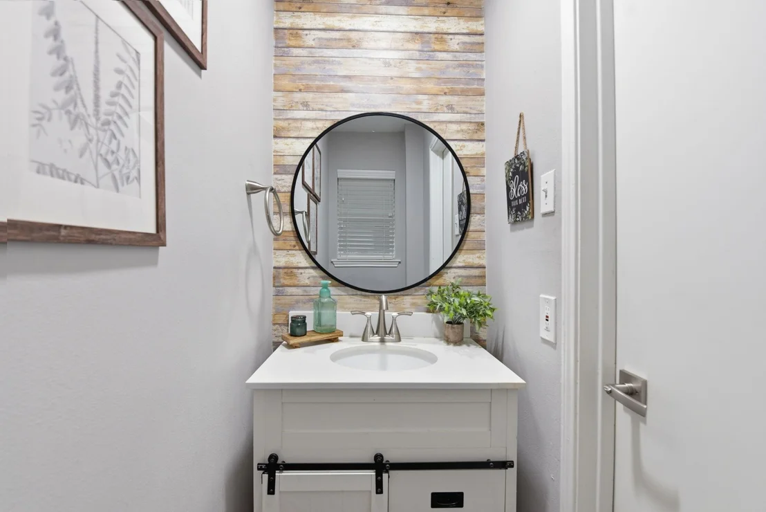 Photo of 28815 Enchanted Drive