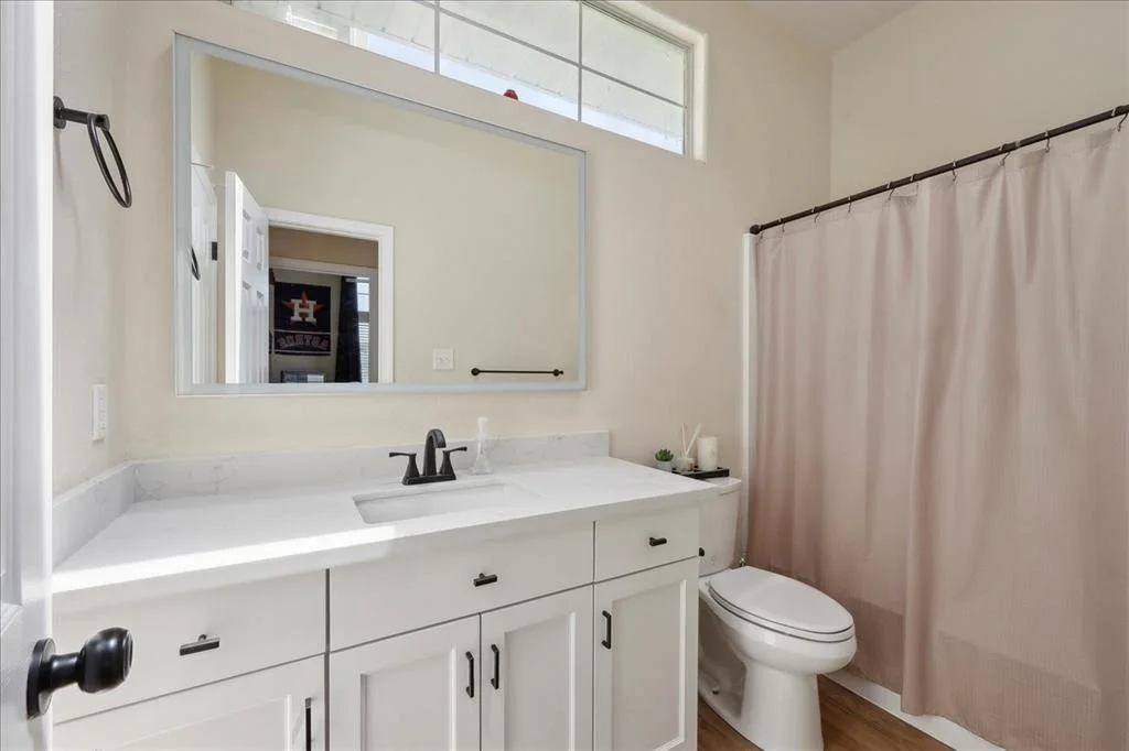 Photo of 2570 Heather Glen Drive