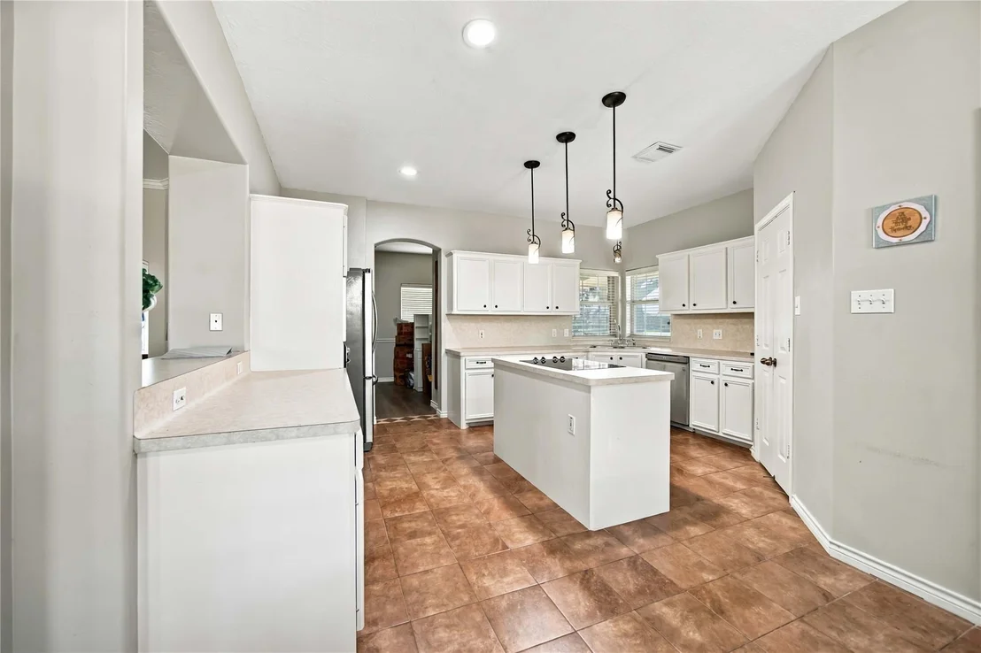 Photo of 9403 Highland Pointe Drive