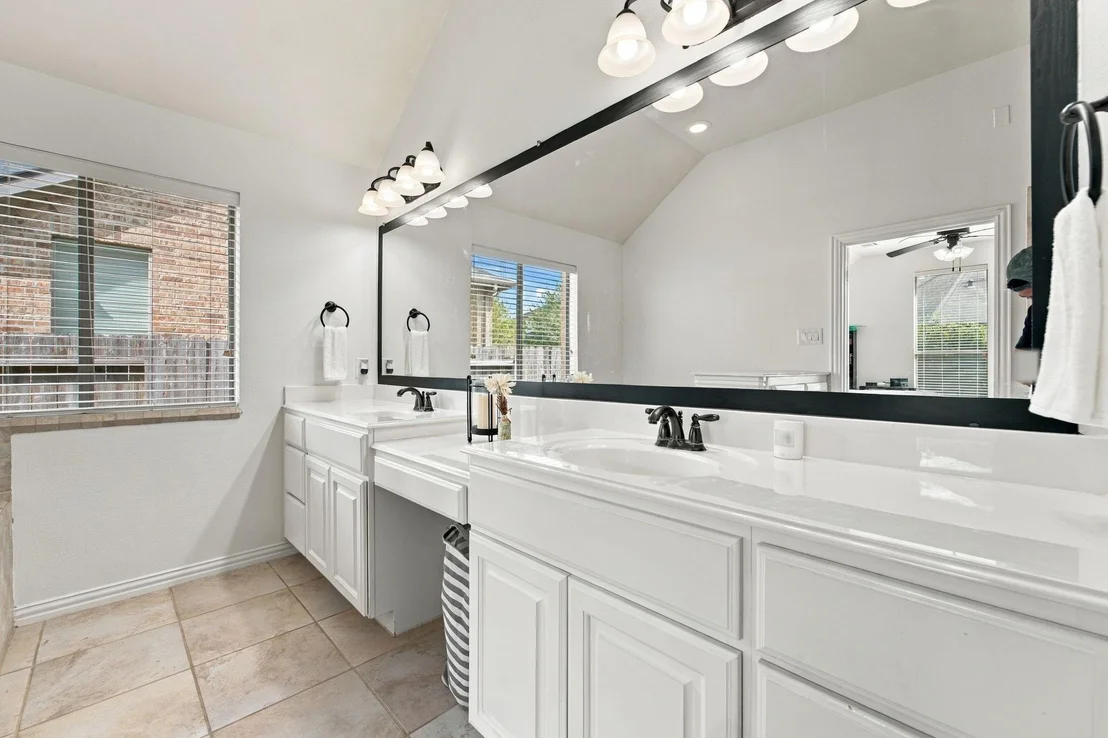 Photo of 19011 Crest Cove Drive