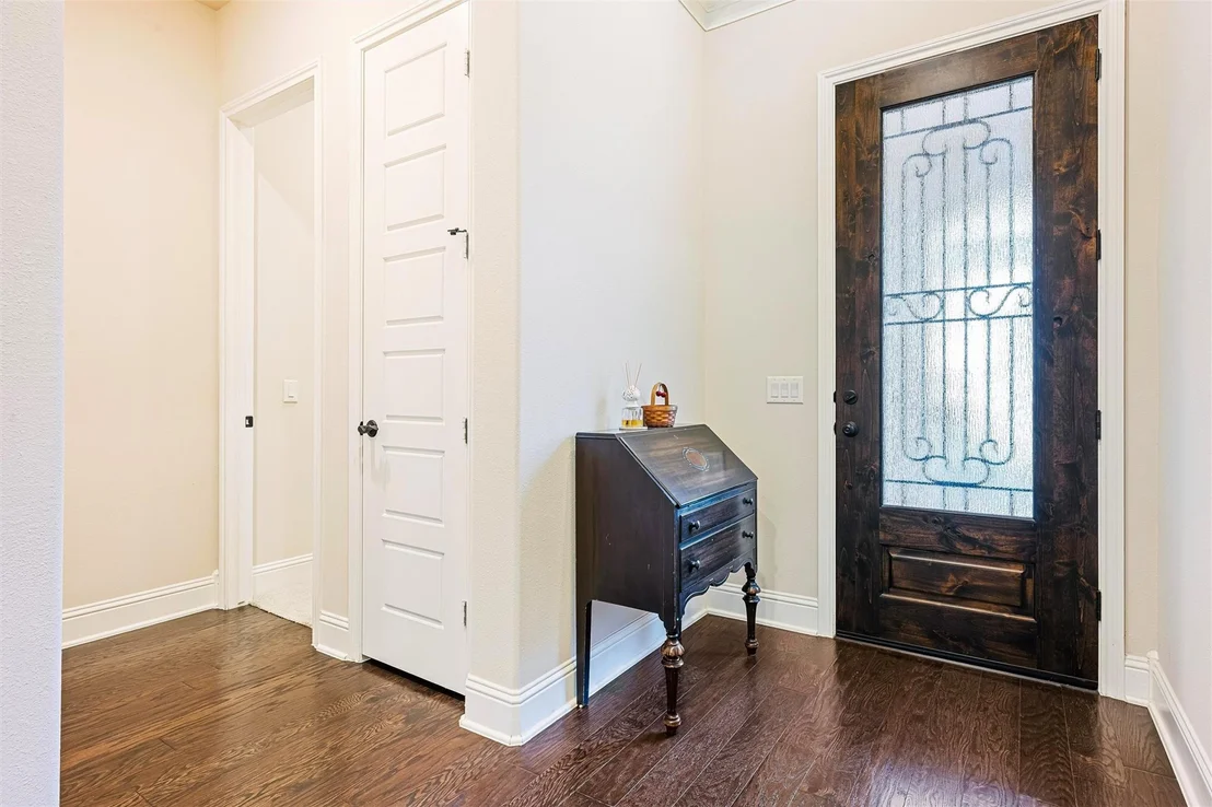 Photo of 103 Lake View Loop
