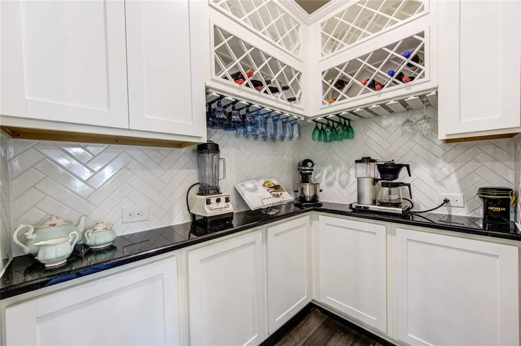 Photo of 4835 Legend Creek Drive