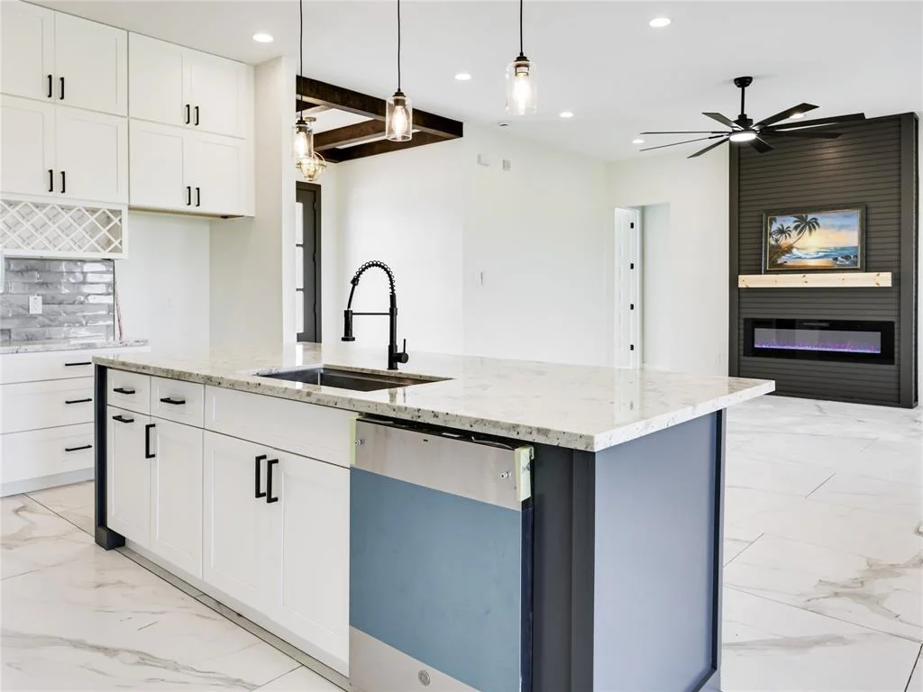 Photo of 820 Angus Trail