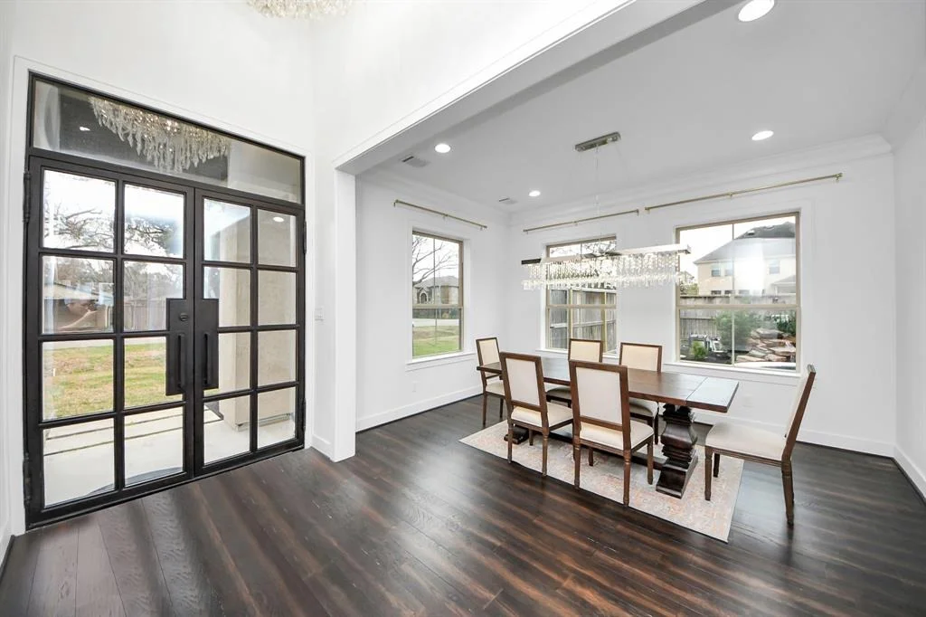 Photo of 2203 Peppermill Road