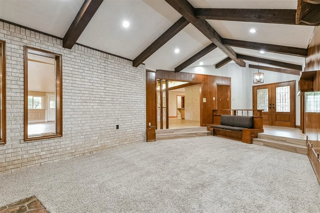 Photo of 407 Karlis Drive