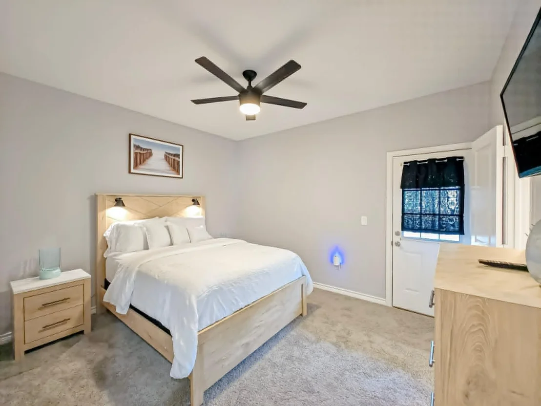 Photo of 861 Palmdate
