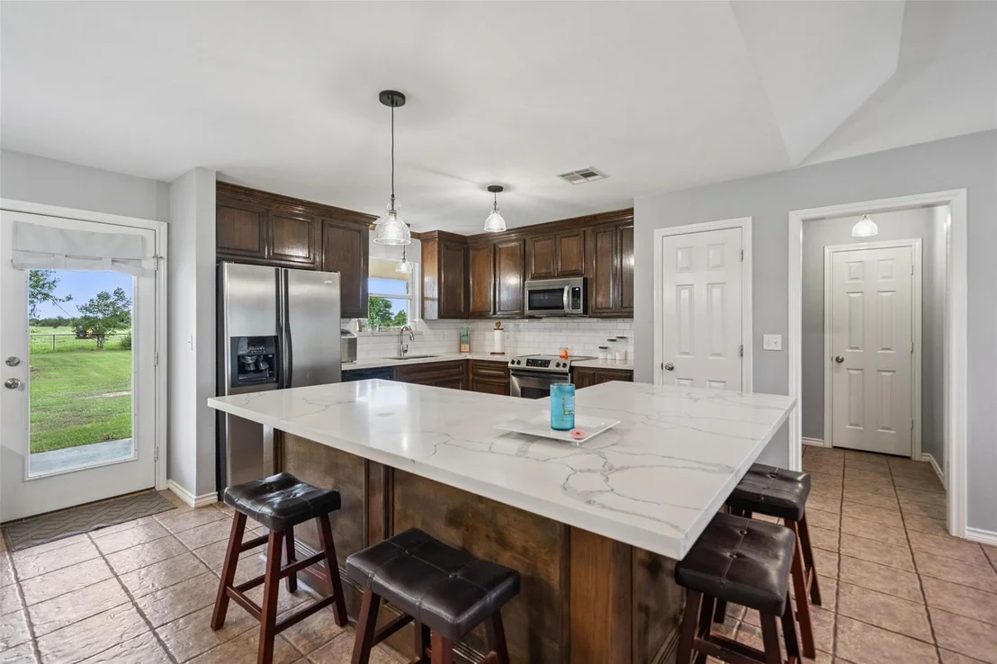 Photo of 15155 Schmidt Road