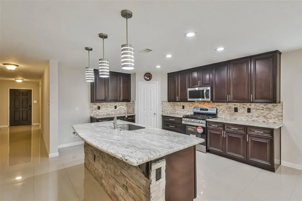 Photo of 7718 Shavano Lane