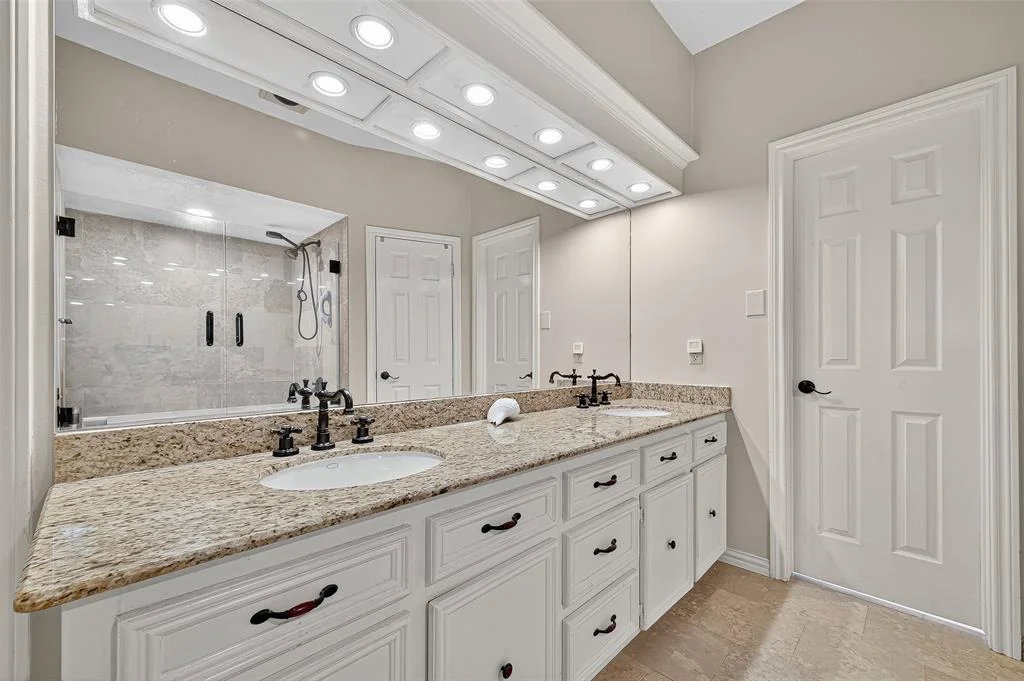 Photo of 18327 Forest Elms Drive