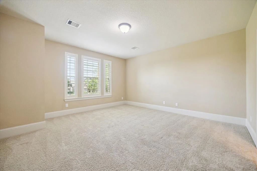 Photo of 906 Weldon Park Drive