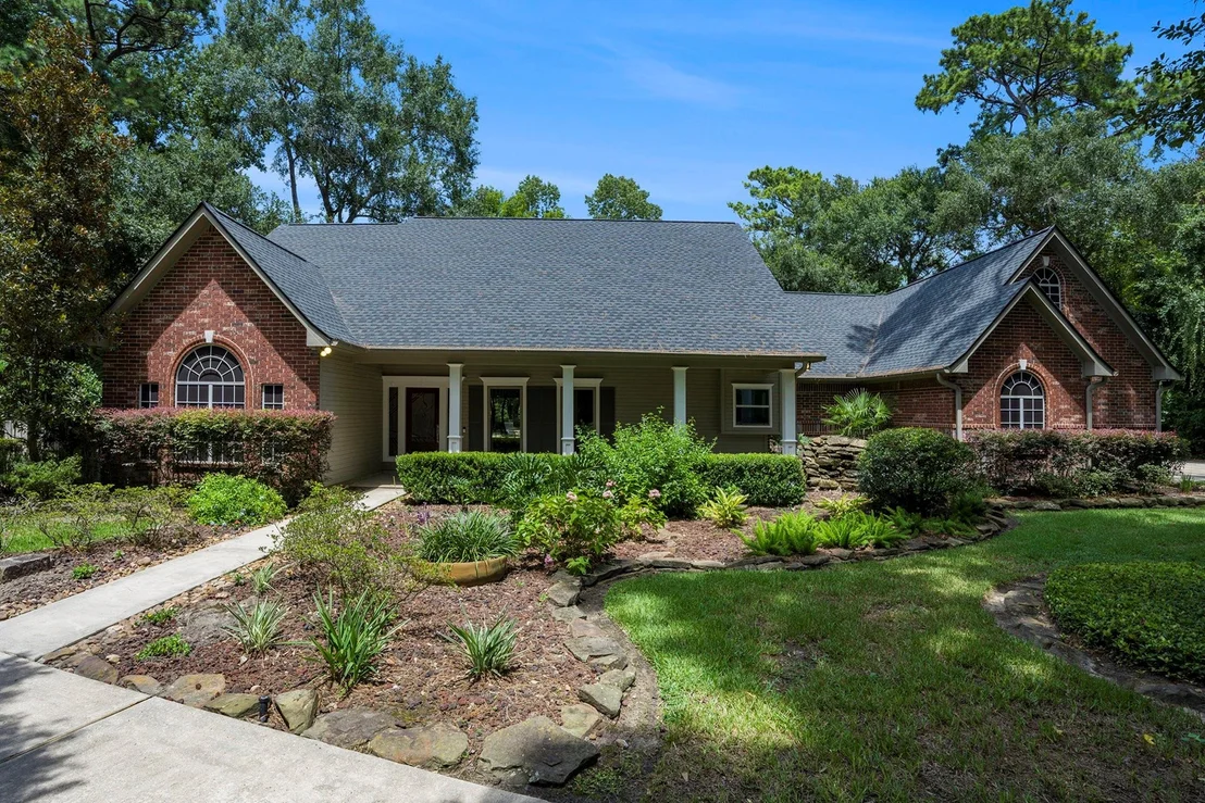 Photo of 8702 Holly Hills Drive