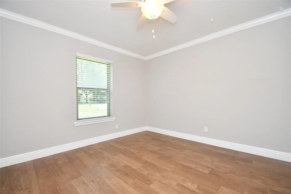 Photo of 5513 Commodore Drive