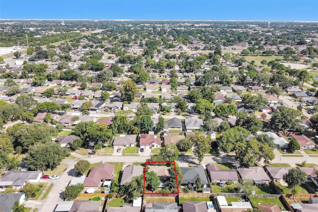 Photo of 1414 N Circle Park Street