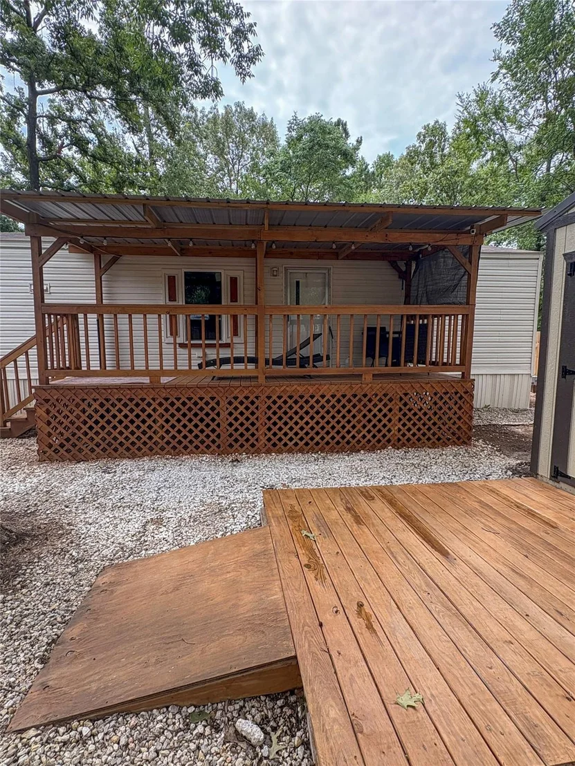 Photo of 1161 Hidden Oaks Drive