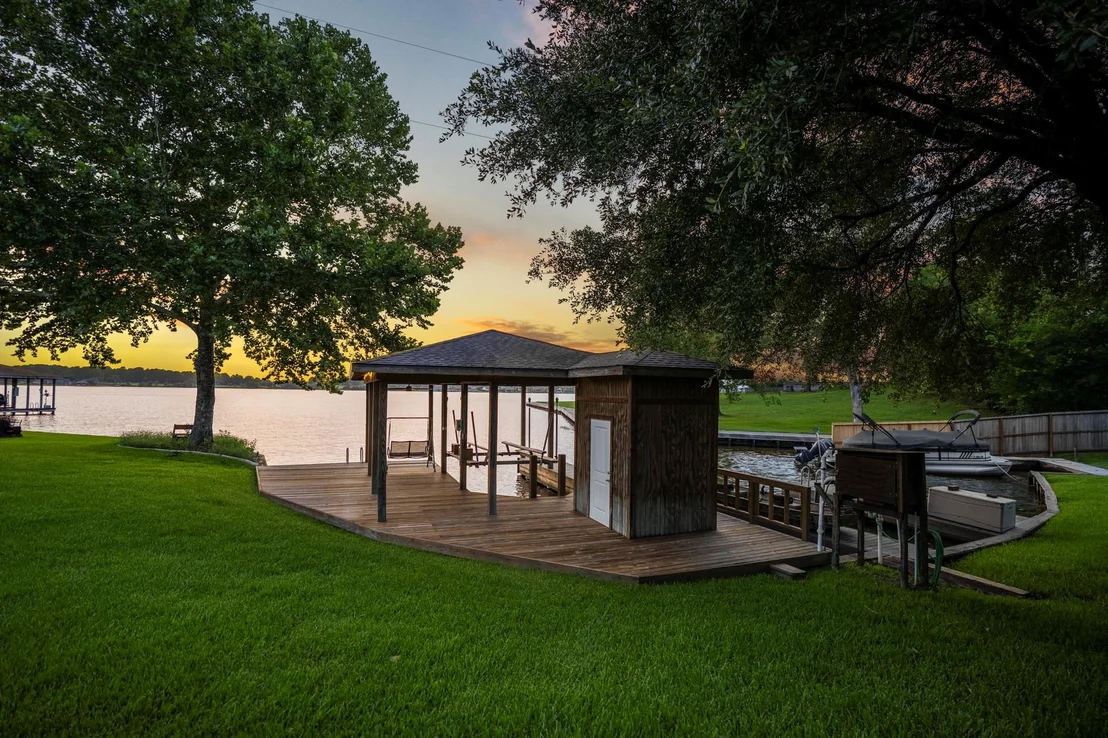 Photo of 9239 Lake Conroe Drive