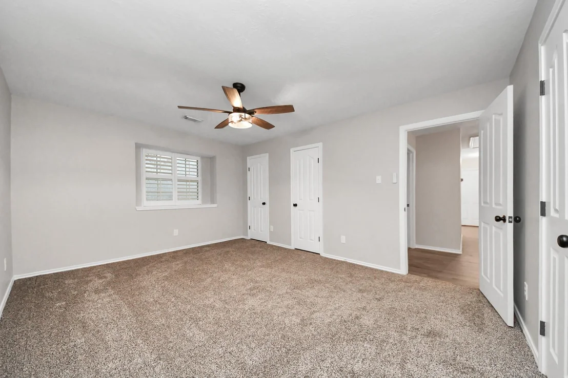Photo of 1410 Long View Drive