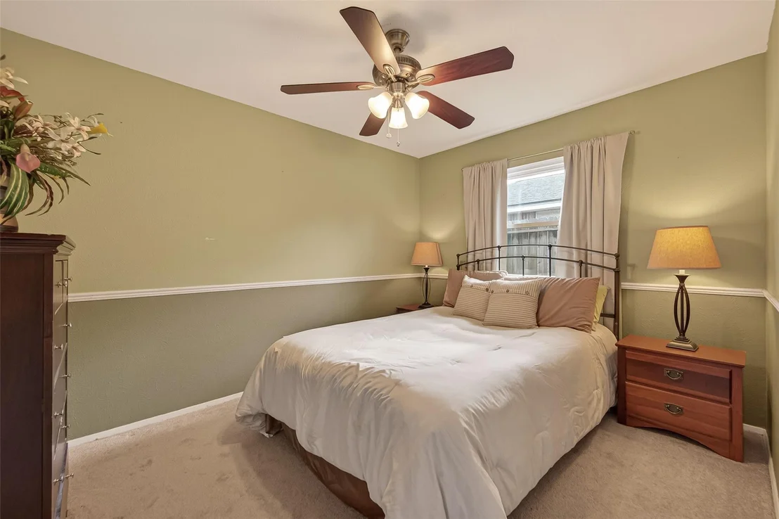 Photo of 10014 Walnut Glen Drive