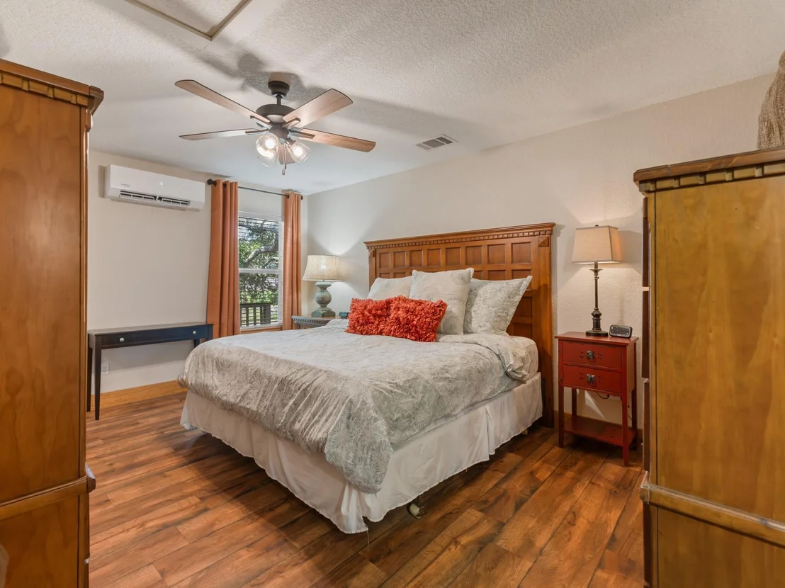 Photo of 1225 Private Road 652