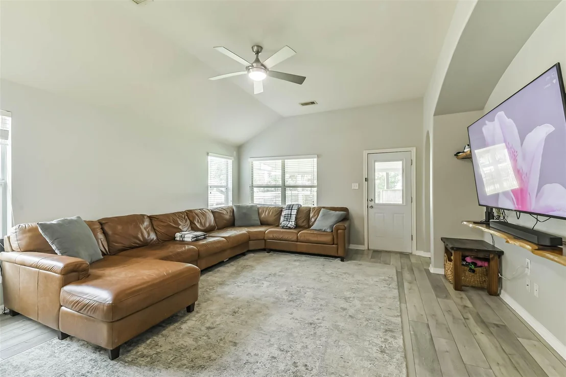 Photo of 18606 Walden Glen Circle
