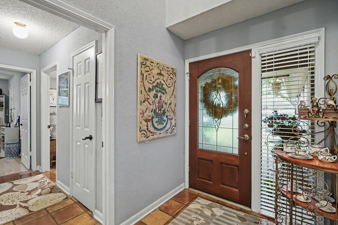Photo of 2903 Fontana Drive