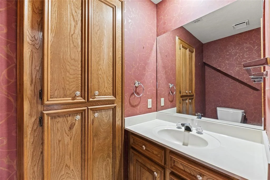 Photo of 1015 Deerfield Road