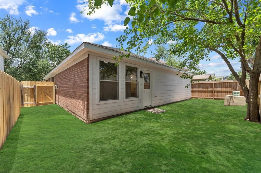 Photo of 2411 Irish Spring Drive