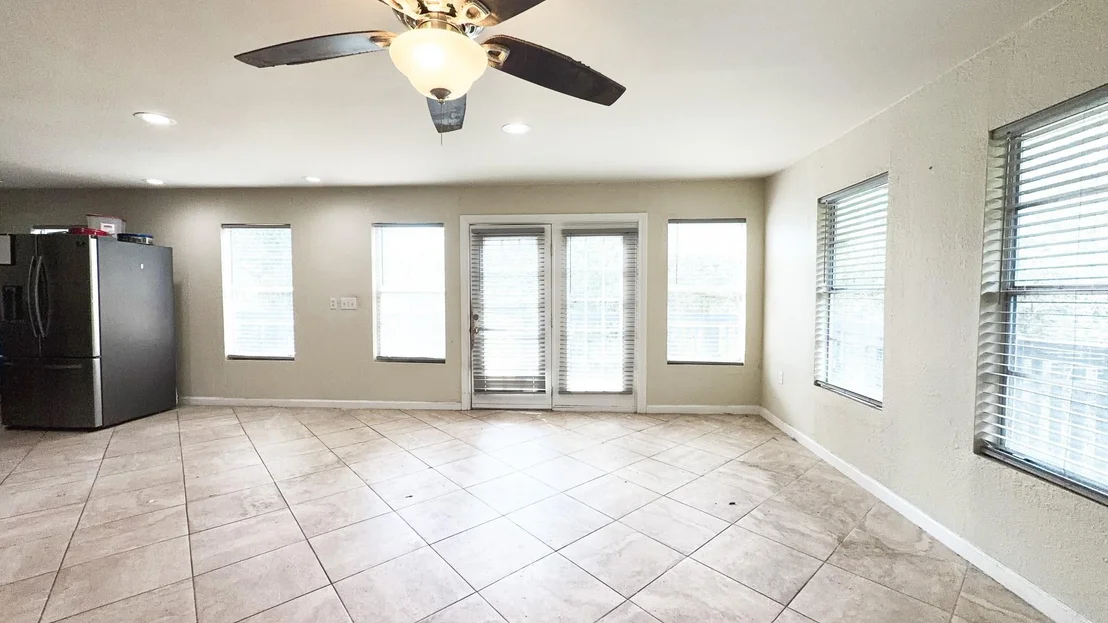 Photo of 6114 Lazy Lane