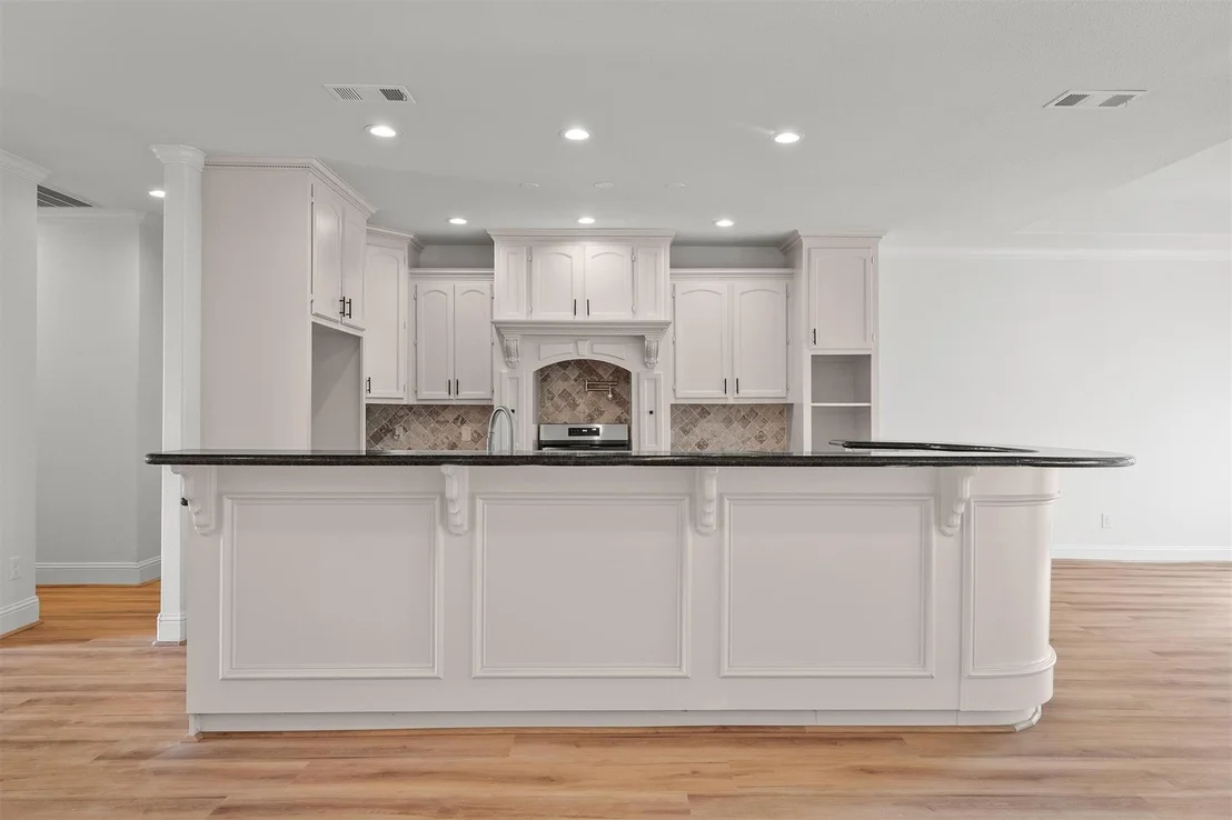 Photo of 227 Manor Avenue