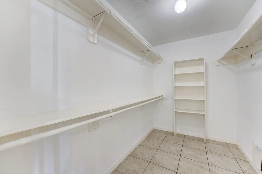 Photo of 16134 Beechnut Street