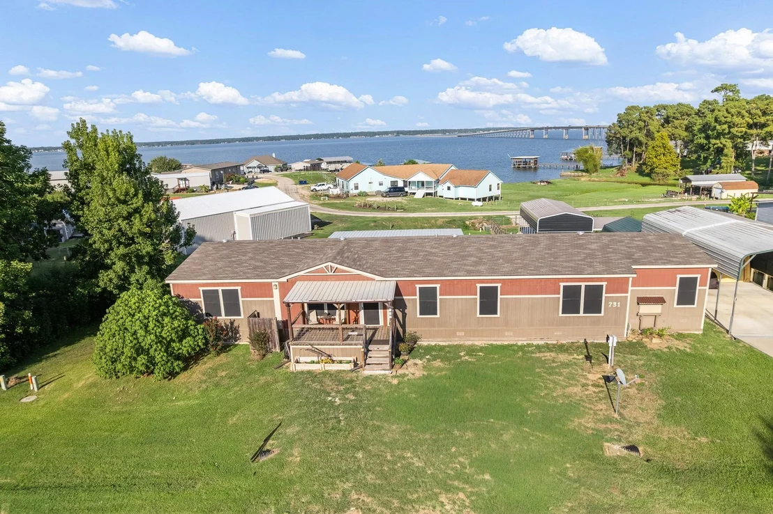 Photo of 731 Coco Loop