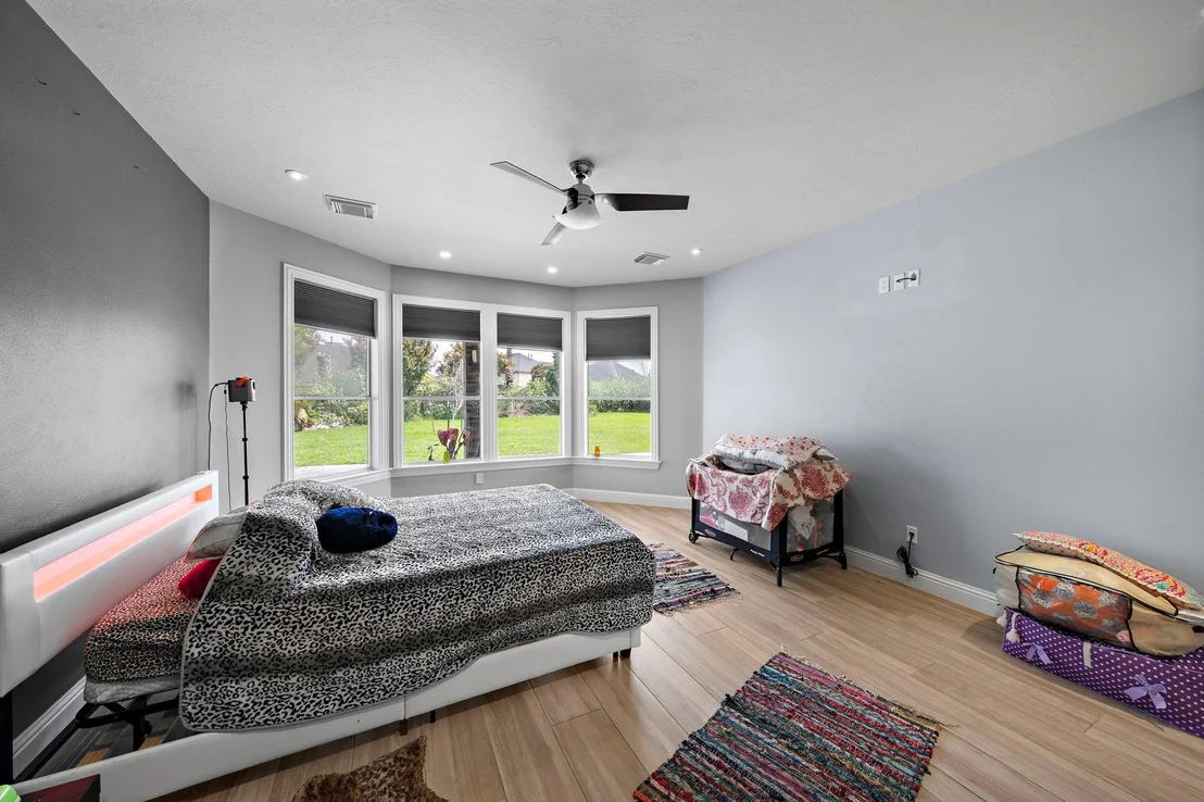 Photo of 815 Arlington Lane