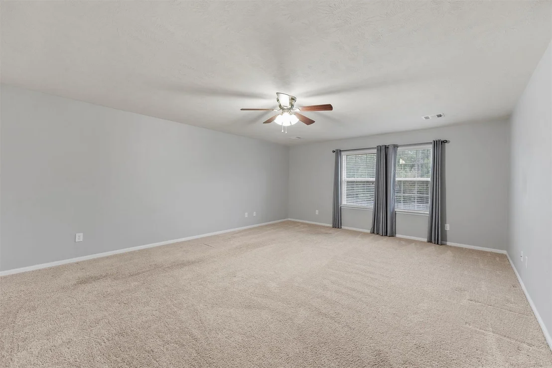 Photo of 610 Carriage View Lane