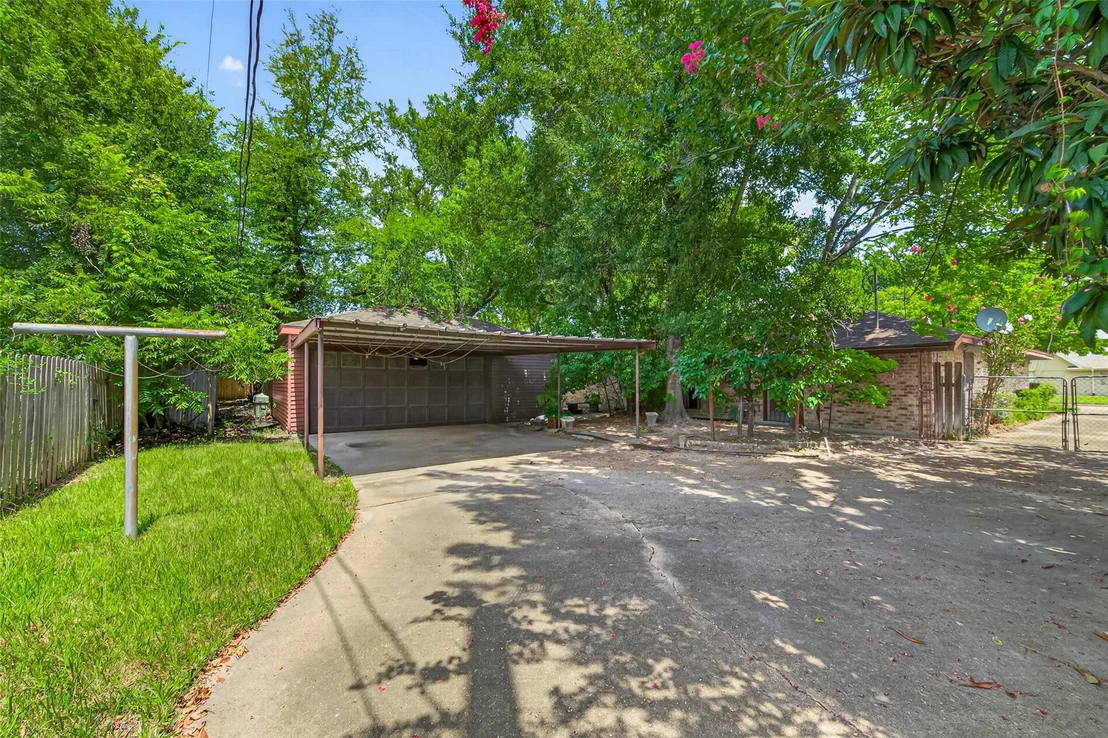 Photo of 5311 Alba Road