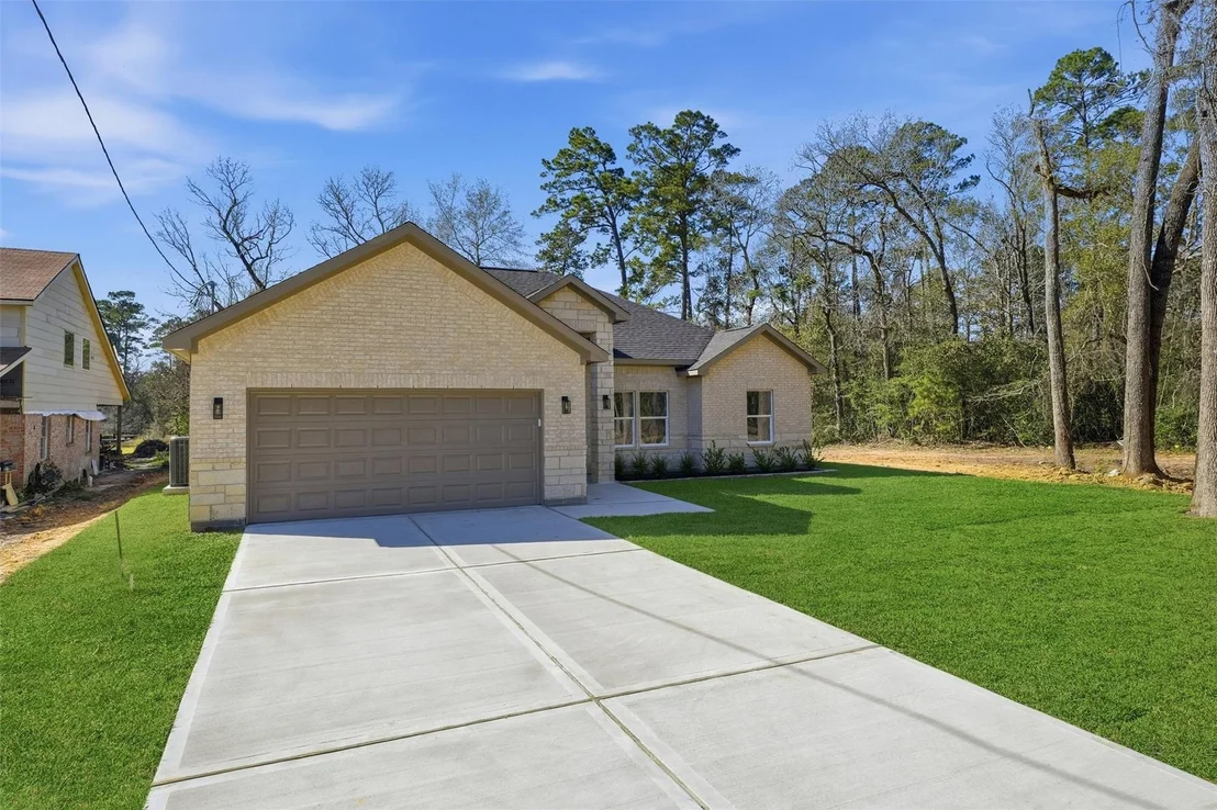 Photo of 14782 Cedar Circle