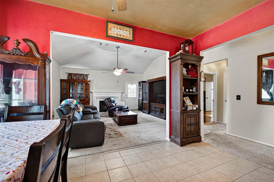 Photo of 7230 Oak Walk Drive