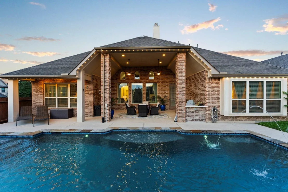 Photo of 902 Holly Chapple Drive