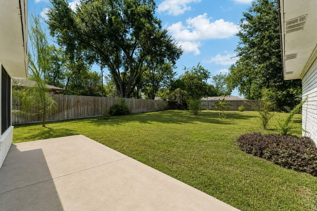 Photo of 6123 Rena Street