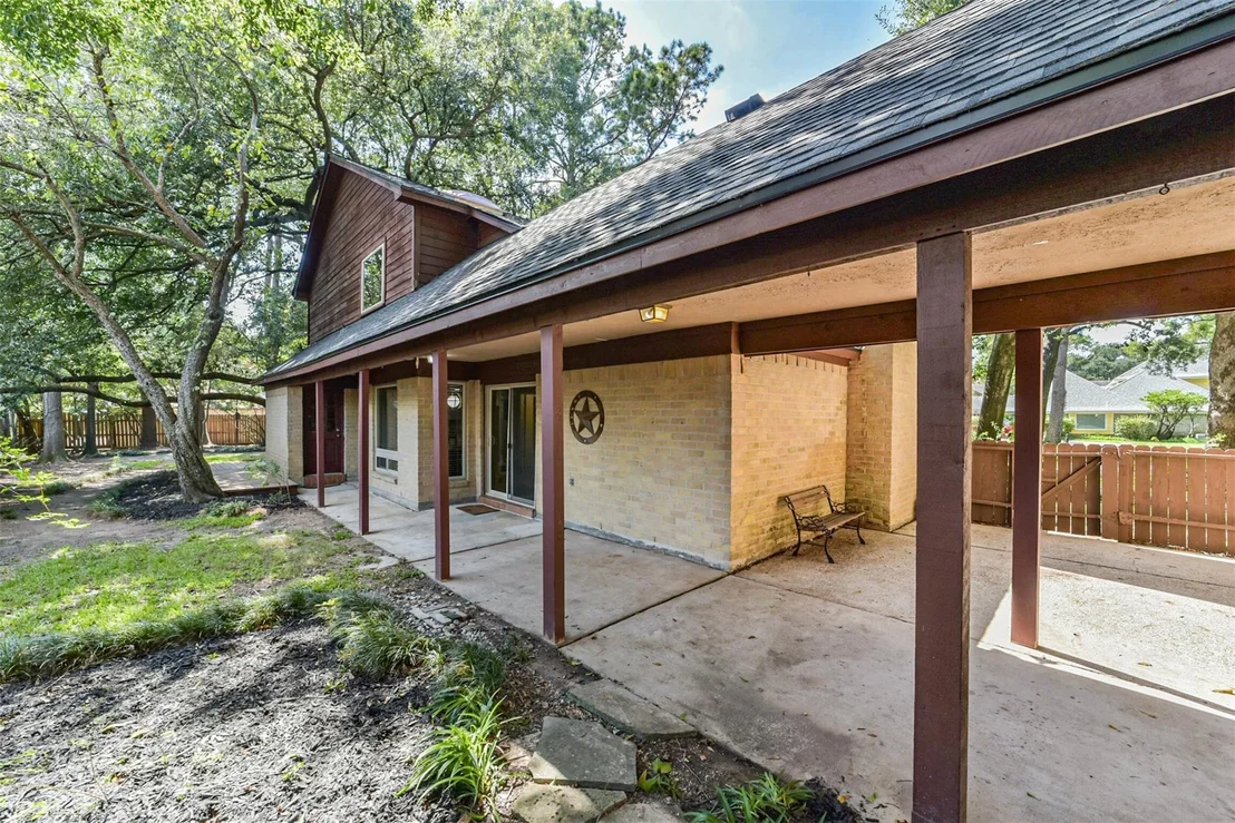 Photo of 7618 Hurst Forest Drive