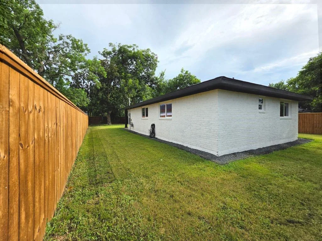 Photo of 906 Dewalt Street