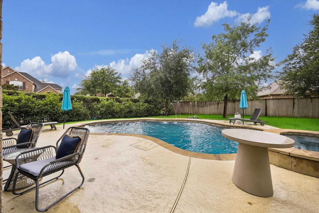 Photo of 18 Blue Bungalow Drive