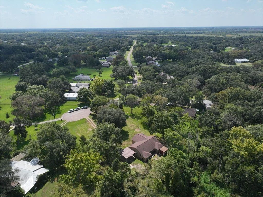 Photo of 9308 Acorn Drive