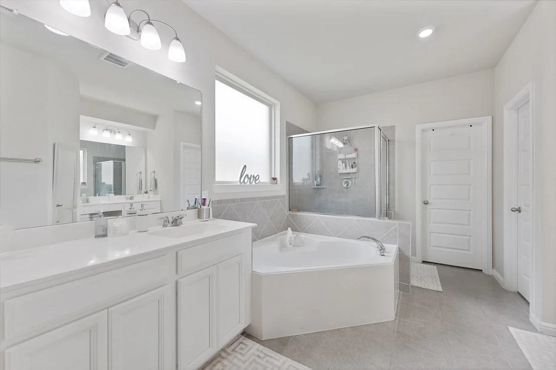 Photo of 3823 Fleetwood Falls Lane