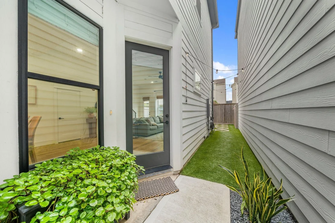 Photo of 9018 Wellspring Drive