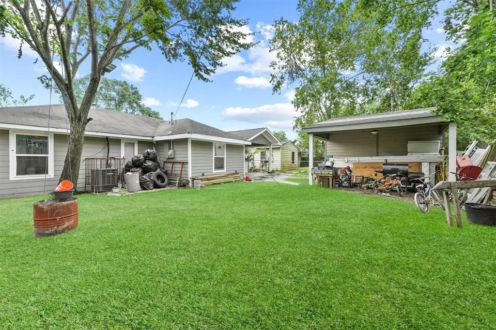Photo of 5963 Beldart Street