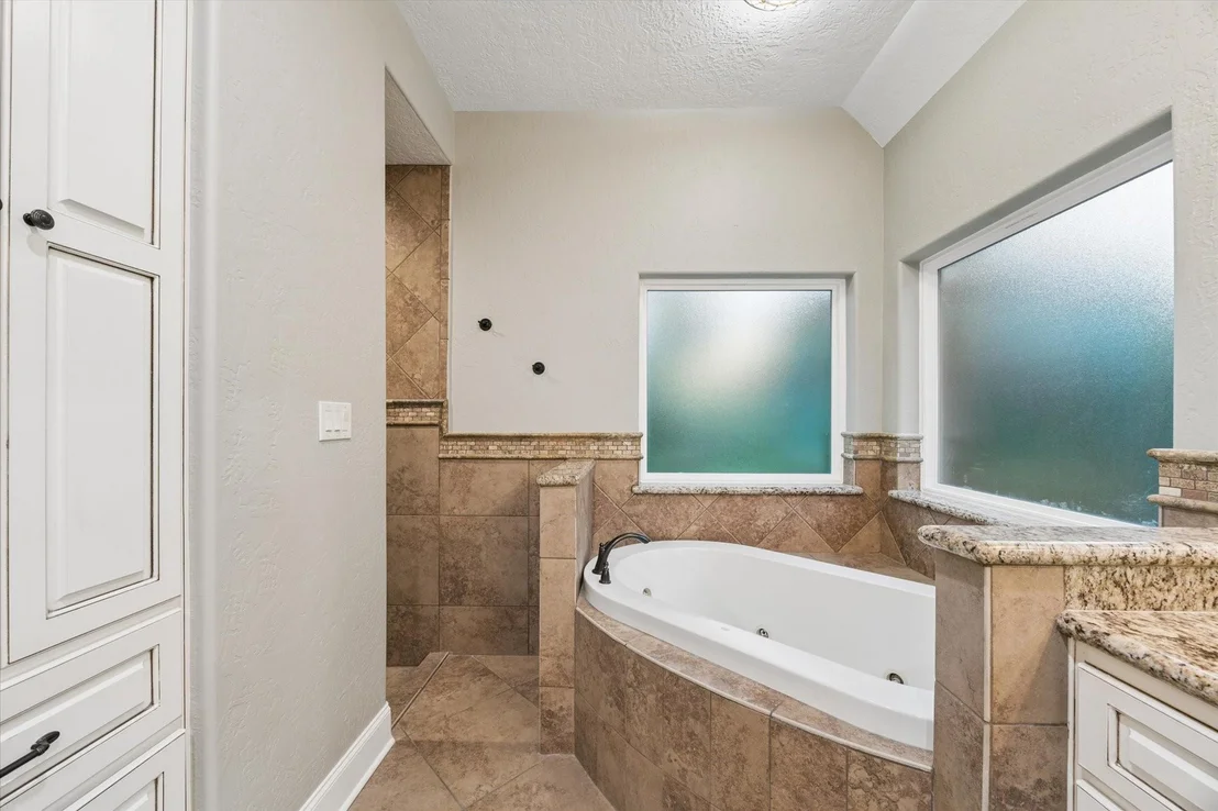 Photo of 10332 Crown Ranch Boulevard